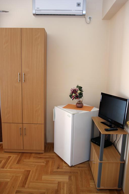 לוזובאק Guest Accommodation Slapovi Krke חדר תמונה