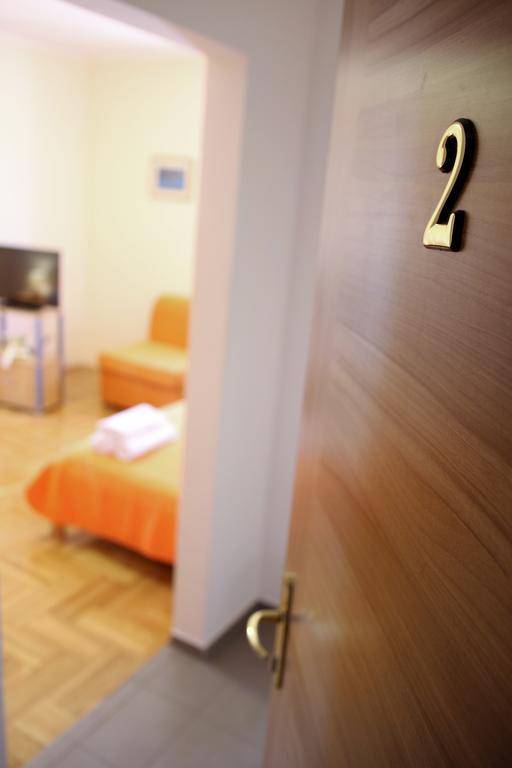 לוזובאק Guest Accommodation Slapovi Krke חדר תמונה