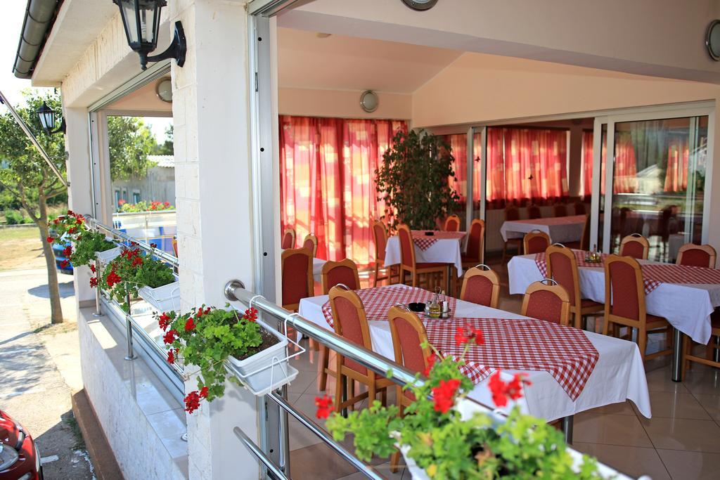 לוזובאק Guest Accommodation Slapovi Krke מראה חיצוני תמונה