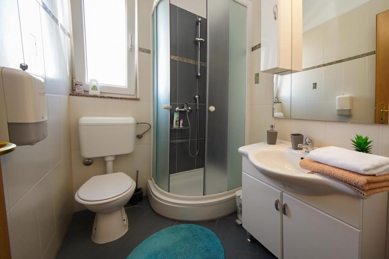 לוזובאק Guest Accommodation Slapovi Krke מראה חיצוני תמונה